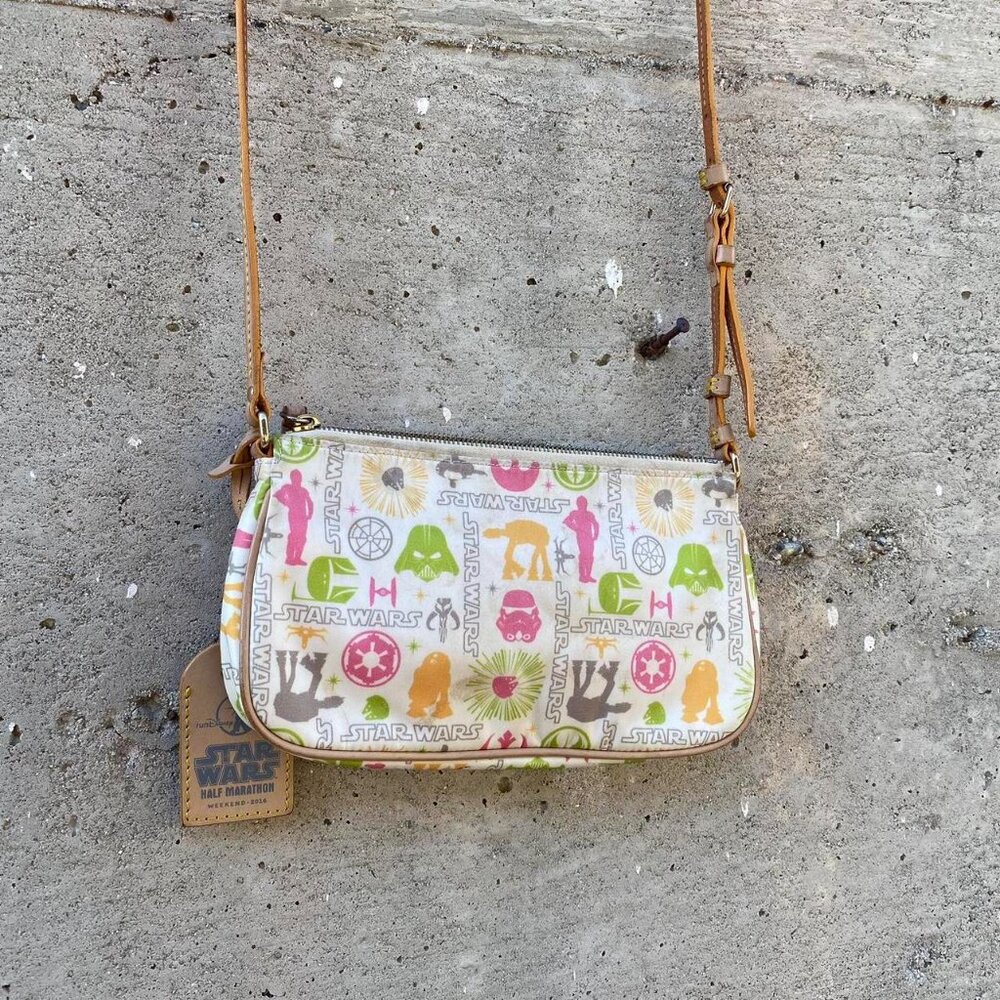 Dooney & Bourke Star Wars crossbody bag - Picture 3 of 8